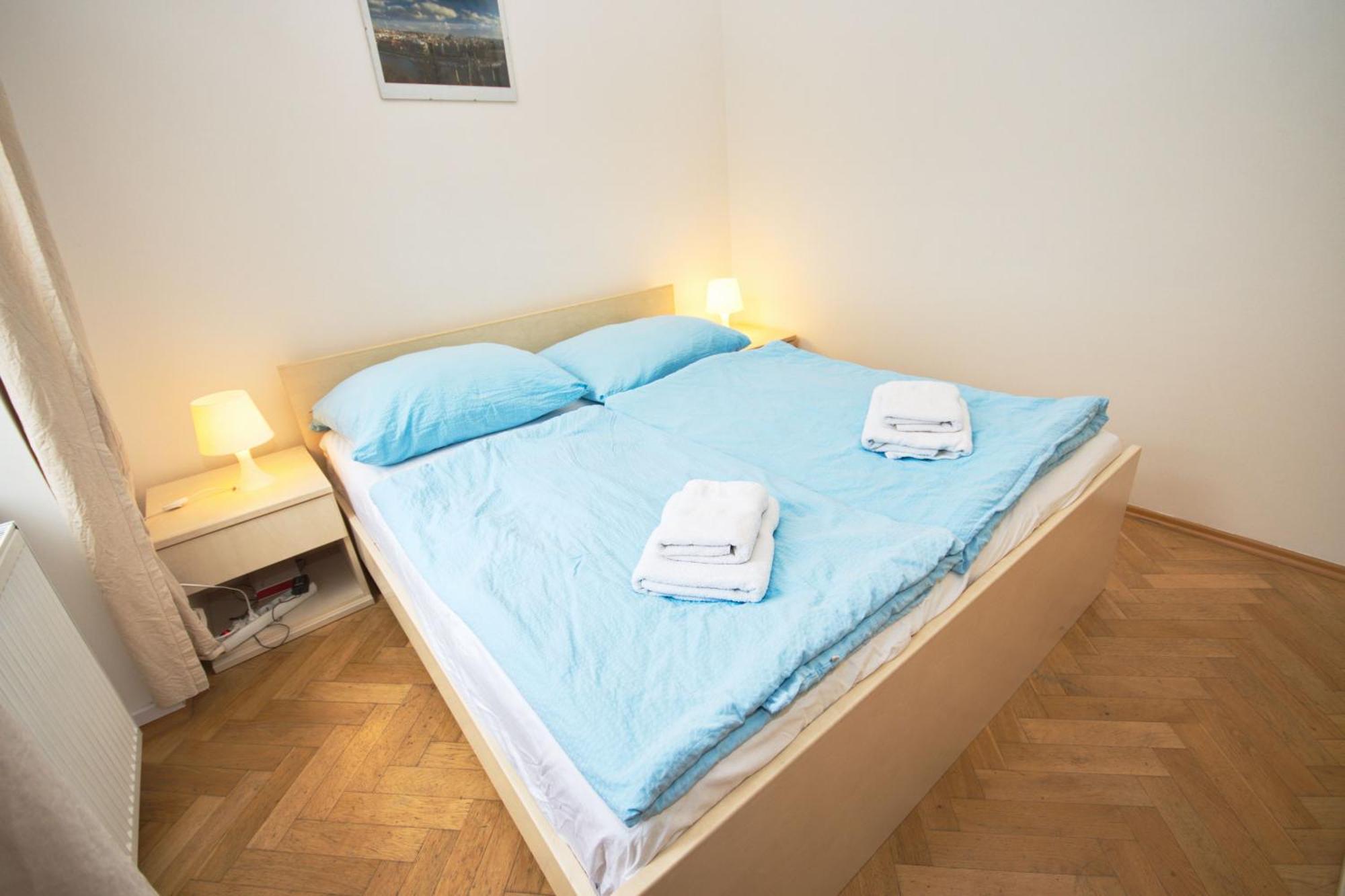 Residence Kostnicke Square Prag Dış mekan fotoğraf