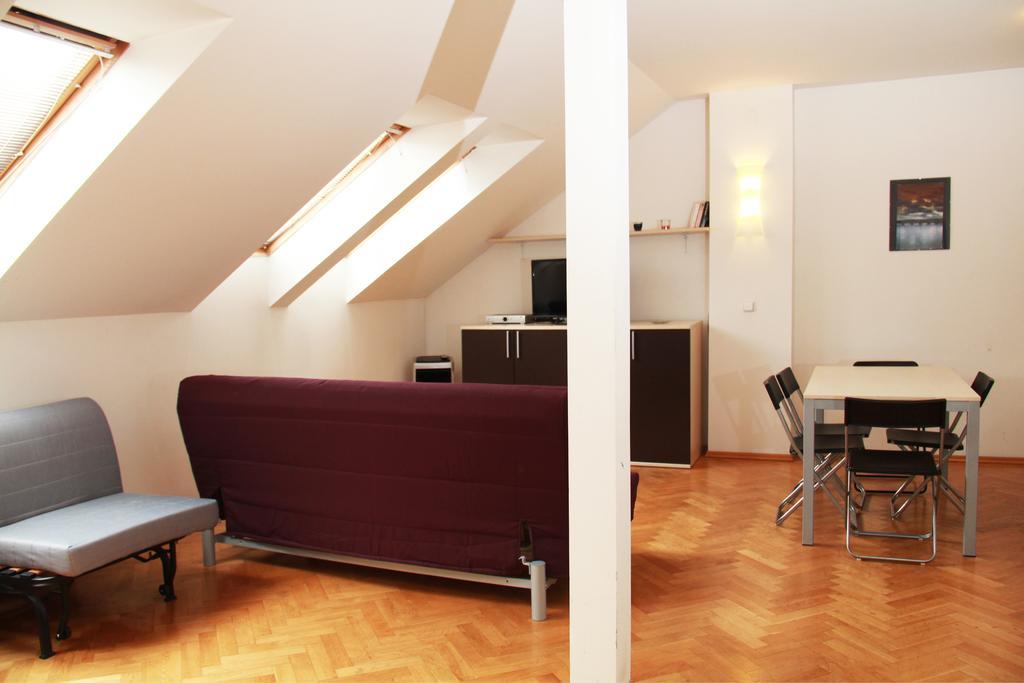 Residence Kostnicke Square Prag Dış mekan fotoğraf