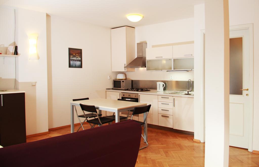 Residence Kostnicke Square Prag Dış mekan fotoğraf