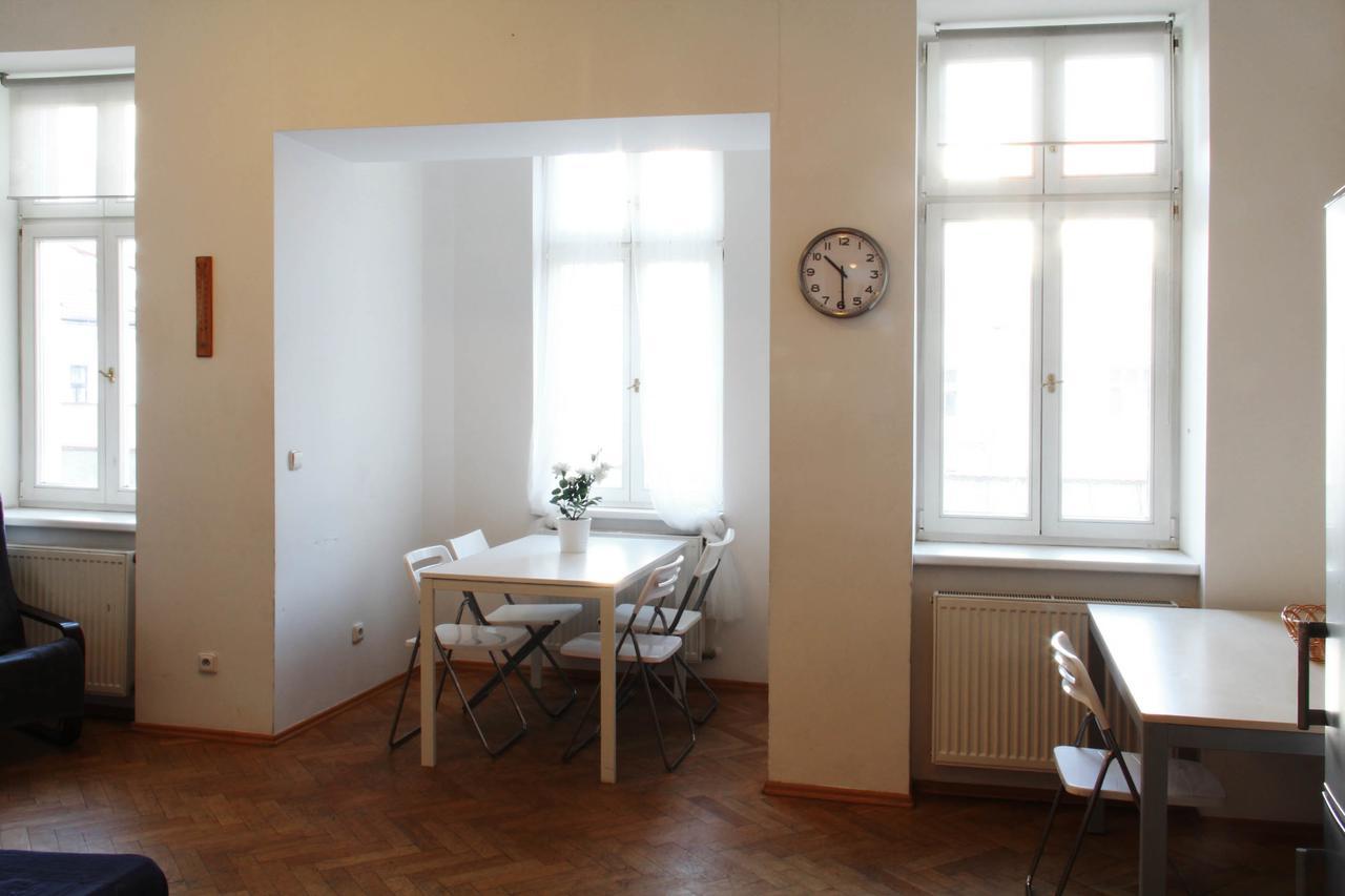 Residence Kostnicke Square Prag Dış mekan fotoğraf