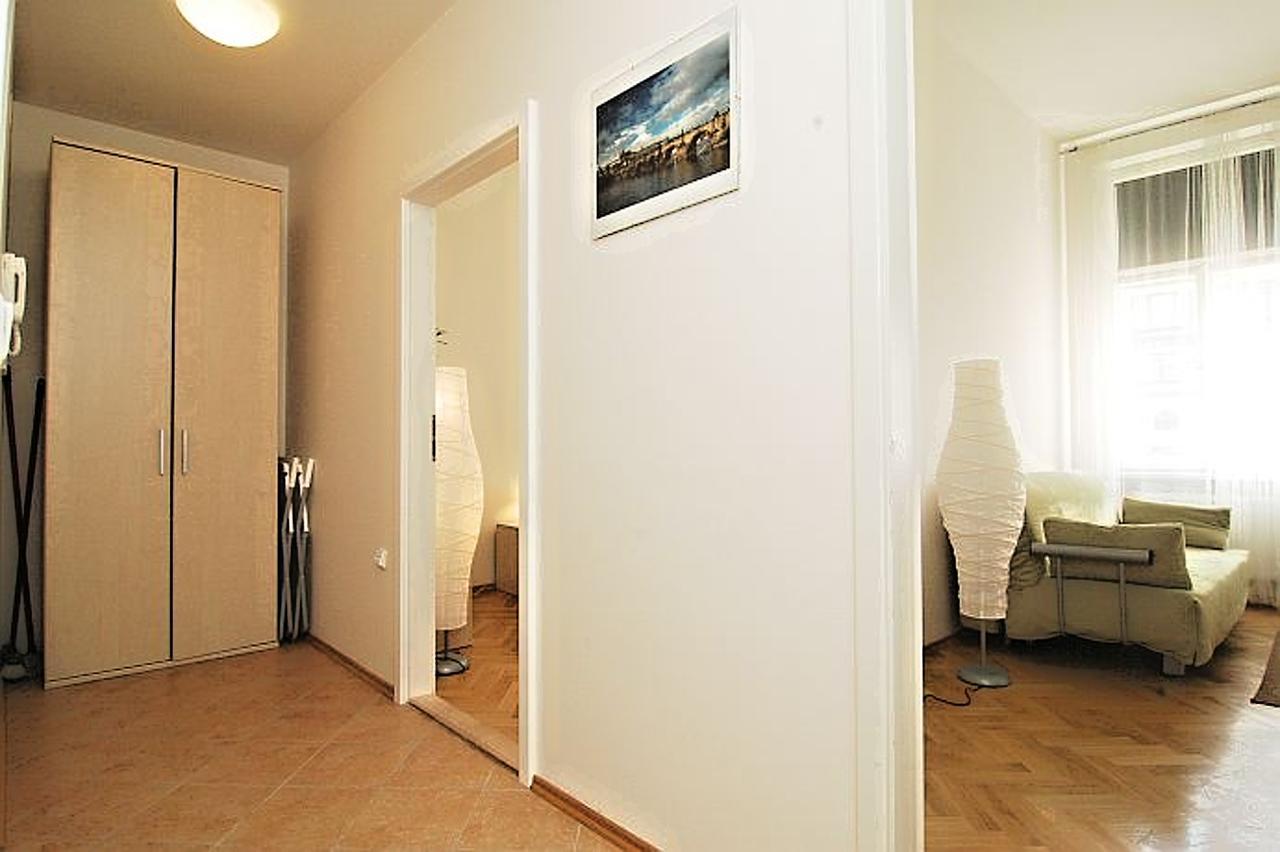 Residence Kostnicke Square Prag Dış mekan fotoğraf