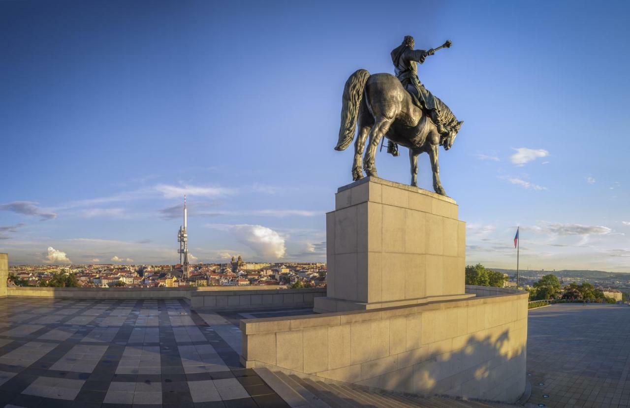 Residence Kostnicke Square Prag Dış mekan fotoğraf