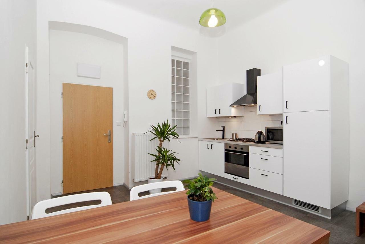 Residence Kostnicke Square Prag Dış mekan fotoğraf